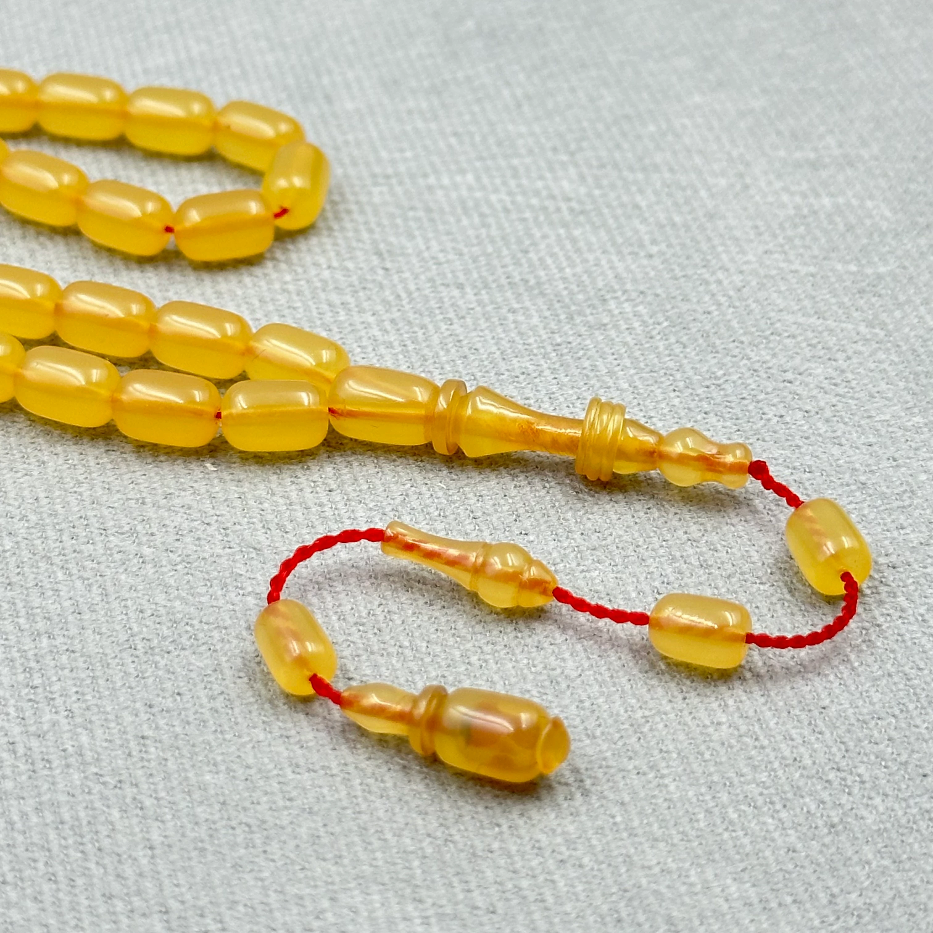 Salih ŞİRİN Usta İşçilikli Buğulu Hamur Alman Sıkma Kehribar Halkalı İmame Bilek Boy Tespih